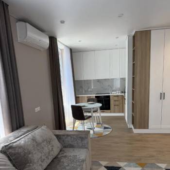 Сдается 1-комнатная квартира, 49 м²