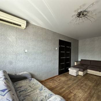 Продается 1-комнатная квартира, 29,9 м²