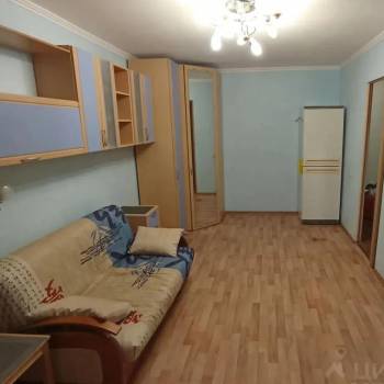 Сдается 1-комнатная квартира, 35 м²