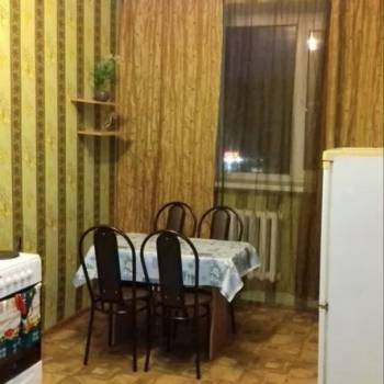 Продается 1-комнатная квартира, 47 м²