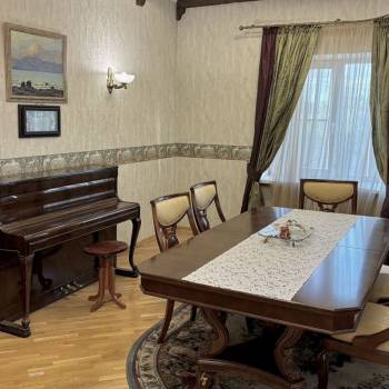Продается Дом, 300 м²