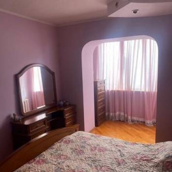 Продается 3-х комнатная квартира, 80 м²