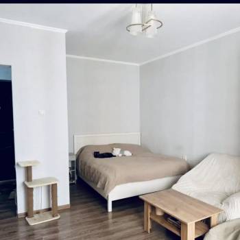 Продается 1-комнатная квартира, 37,8 м²