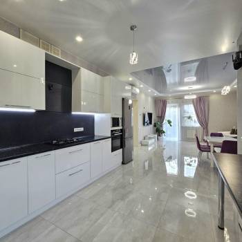 Продается Дом, 194 м²