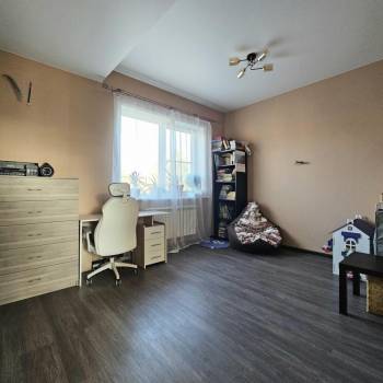 Продается Дом, 194 м²