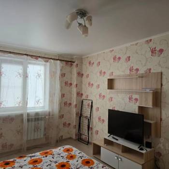 Сдается 1-комнатная квартира, 40 м²
