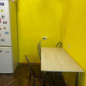 Сдается 1-комнатная квартира, 50 м²