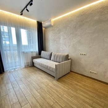 Сдается 1-комнатная квартира, 42 м²