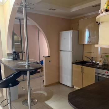 Сдается Многокомнатная квартира, 85 м²