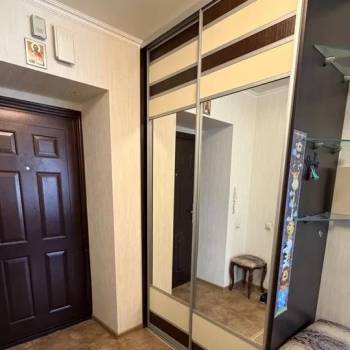 Сдается Многокомнатная квартира, 90 м²
