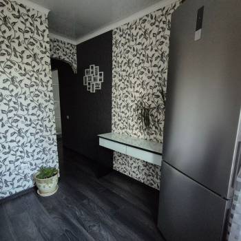 Продается 1-комнатная квартира, 32 м²
