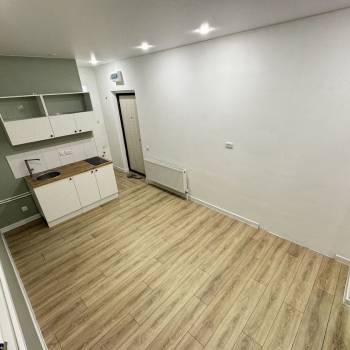 Продается 1-комнатная квартира, 18 м²