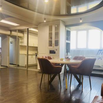 Сдается Многокомнатная квартира, 80 м²