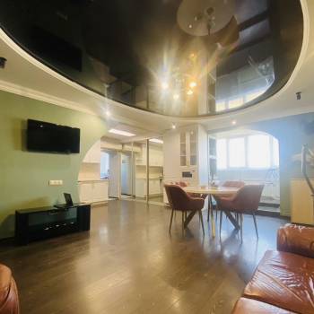 Сдается Многокомнатная квартира, 80 м²