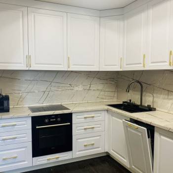 Сдается Многокомнатная квартира, 80 м²