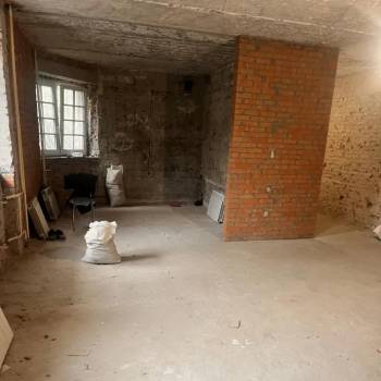 Продается Многокомнатная квартира, 105,7 м²