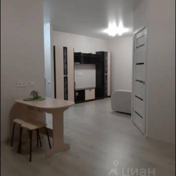 Сдается 2-х комнатная квартира, 40 м²