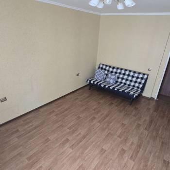 Продается 1-комнатная квартира, 41,6 м²