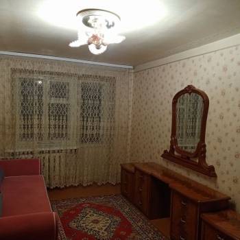 Сдается Многокомнатная квартира, 60 м²