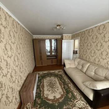 Сдается 1-комнатная квартира, 35 м²