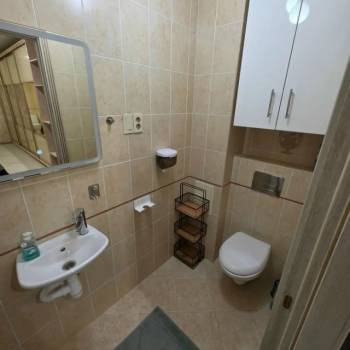 Сдается 2-х комнатная квартира, 64 м²