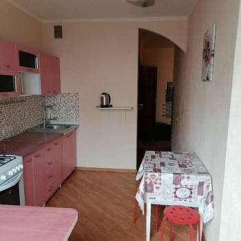 Сдается 1-комнатная квартира, 35 м²