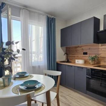 Продается 1-комнатная квартира, 36 м²