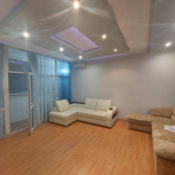 Сдается 1-комнатная квартира, 47 м²