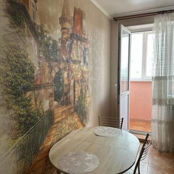 Сдается 1-комнатная квартира, 44 м²
