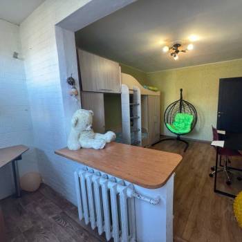 Продается Многокомнатная квартира, 85 м²