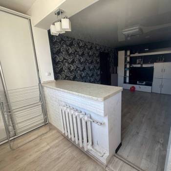 Продается Многокомнатная квартира, 85 м²