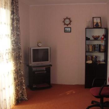 Продается 1-комнатная квартира, 40 м²