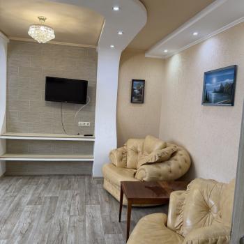 Сдается Многокомнатная квартира, 80 м²