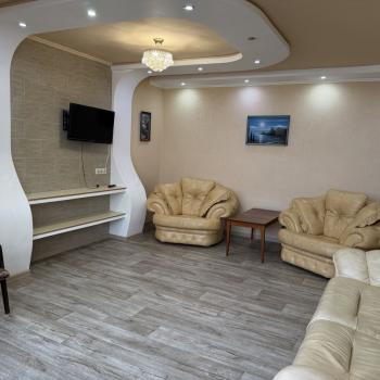 Сдается Многокомнатная квартира, 80 м²