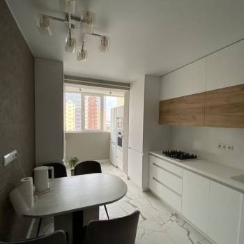 Сдается Многокомнатная квартира, 96 м²