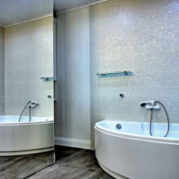 Продается Многокомнатная квартира, 213 м²