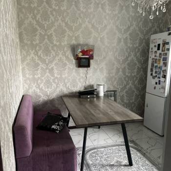 Продается 2-х комнатная квартира, 80 м²