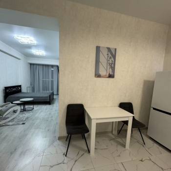 Сдается 1-комнатная квартира, 42 м²