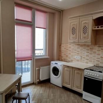 Сдается 1-комнатная квартира, 40 м²