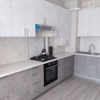 Сдается 1-комнатная квартира, 43 м²