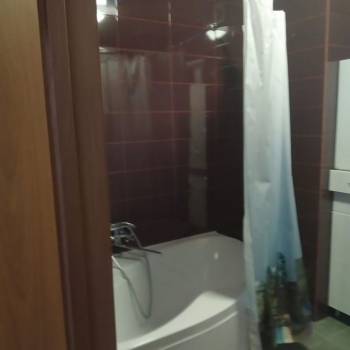 Продается 1-комнатная квартира, 55 м²