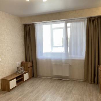 Сдается 1-комнатная квартира, 38 м²