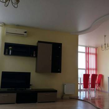 Сдается 1-комнатная квартира, 42 м²