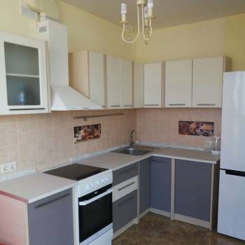 Сдается 1-комнатная квартира, 42 м²