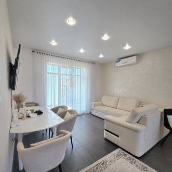 Продается Дом, 220 м²