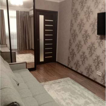 Сдается 1-комнатная квартира, 41 м²