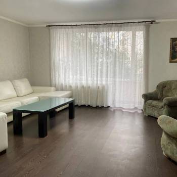 Сдается 2-х комнатная квартира, 78,6 м²