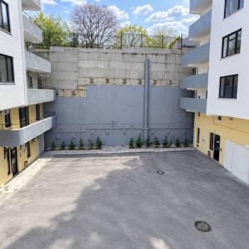 Продается 3-х комнатная квартира, 95,7 м²