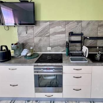 Сдается Многокомнатная квартира, 160 м²