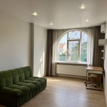 Сдается 2-х комнатная квартира, 60 м²